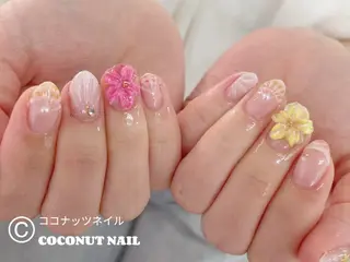 ネイル 神田 ココナッツのネイルデザイン