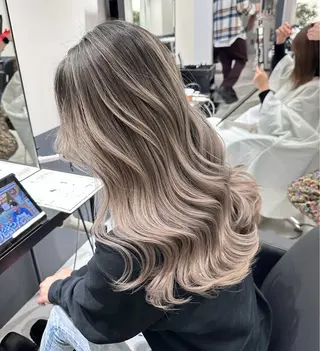 ロング カラー PEAR＋L所属・似合わせカラー たなかちなみ🦤♡のヘアスタイル