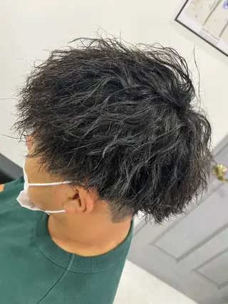 ショート カラー パーマ ヘアアレンジ メンズ 🔥メンズ特化渡辺 🔥ブリーチカラーのヘアスタイル