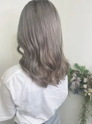 ミディアム 尾崎 弘和のヘアスタイル
