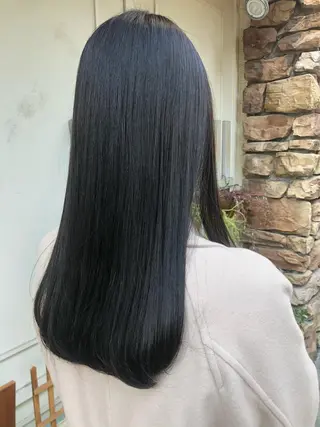 ロング カラー nia所属・柔らかブラウン/栄/ tomitaのヘアスタイル