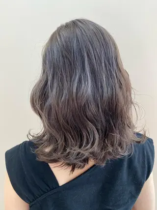 セミロング カラー ベージュ/インナー カラー🤍Rieのヘアスタイル