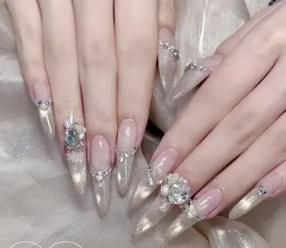 ネイル Pure&Rich Nailのネイルデザイン