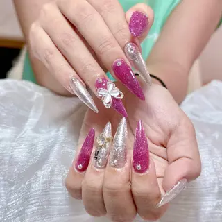 ネイル エクラNailサロン ミオのネイルデザイン