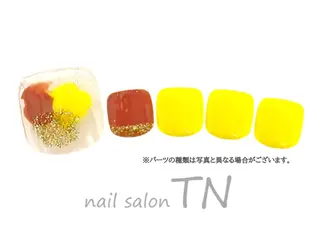 ミディアム 矢川 まどかのネイルデザイン