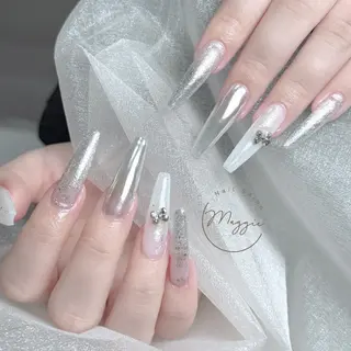 ネイル Maggie Nail🦩のネイルデザイン