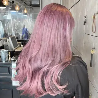 ミディアム カラー ヘアアレンジ 🌹TikTok４万 ﾌｫﾛﾜｰ🌹AKIのヘアスタイル