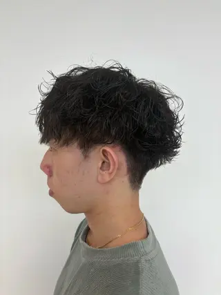 ミディアム パーマ メンズ fifth所属・きたみ すずのヘアスタイル