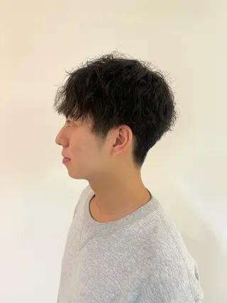 ショート パーマ メンズ ダブルカラー/ レイヤー🍒齋藤 澪のヘアスタイル