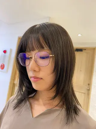 ミディアム 💫扱いやすい ／レイヤー/小林陸のヘアスタイル