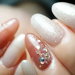 ネイル ピピネイルズ トモコのネイルデザイン