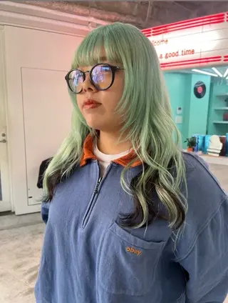 ロング HIKARI🐈‍⬛ レイヤー×デザインのヘアスタイル