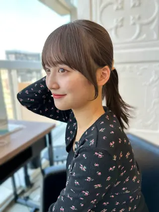 ミディアム カラー 盛れる顔周り /透明感/かりん🎀のヘアスタイル