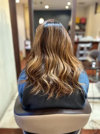 ロング 浅野 響生のヘアスタイル