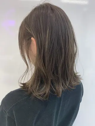 セミロング lamie by melt 吉祥寺 【ラミエ バイ メルト】所属・【ミニモ公認】*似合 わせ職人*滝田拳史のヘアスタイル