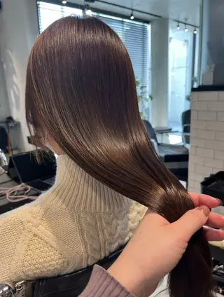 ロング カラー パーマ ヘアアレンジ 透明感/オリーブ/ グレージュ/YUKAのヘアスタイル