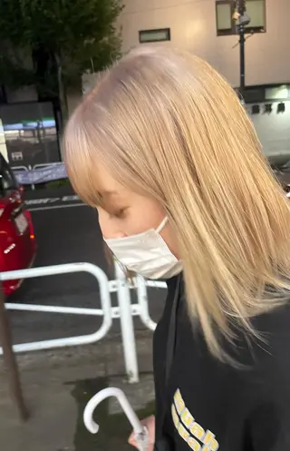 カラー ROCCOeast Rukaのヘアスタイル