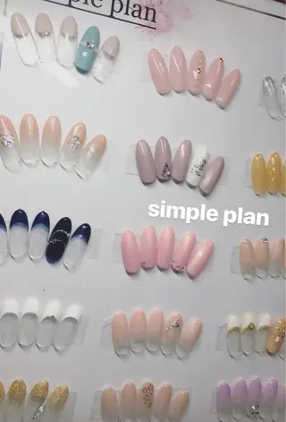 ネイル A MODO MIOのネイルデザイン