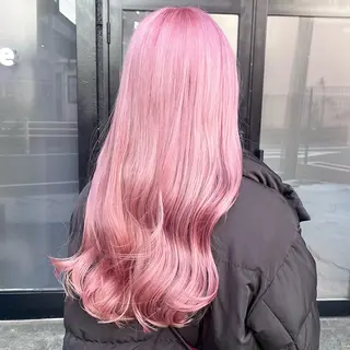 ロング カラー 伊藤 玲衣のヘアスタイル