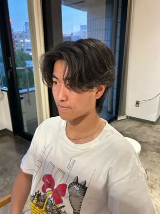 ショート パーマ メンズ become men's hair 名駅店所属・名駅/フェザーパーマ 韓国ヘア/森岡のヘアスタイル