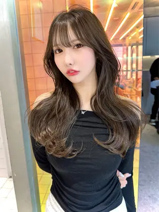 ロング MASHU韓国ヘア/ レイヤー/透明感カラのヘアスタイル