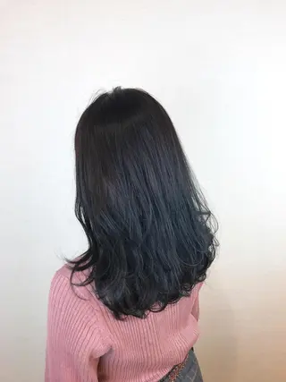 セミロング カラー 韓国レイヤーカット/ ダブルカラーのヘアスタイル