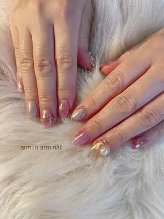 ネイル arm in arm ︎✿Yamamotoのマツエク・マツパデザイン