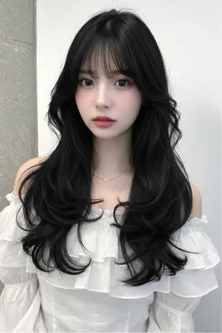 ロング Sakuraෆ˚* 暗髪×まつパ🖤🥀のヘアスタイル