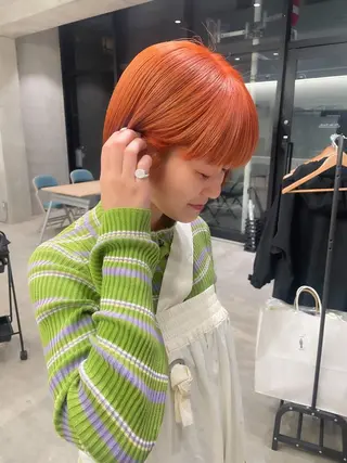 ショート カラー ヘアアレンジ ミニボブ/ブリーチ 🌈MISATOのヘアスタイル