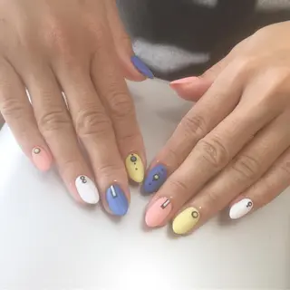 ネイル Petit Fleur所属・青柳 亜梨奈のマツエク・マツパデザイン