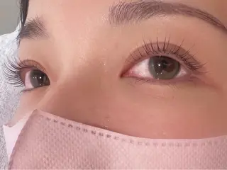 マツエク・マツパ unolash 京橋店所属・unolash (ウノラッシュ)魚下のマツエク・マツパデザイン