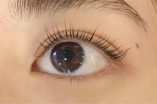 マツエク・マツパ nuna池袋 mokaのマツエク・マツパデザイン