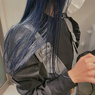 ロング カラー 村山 莉沙のヘアスタイル