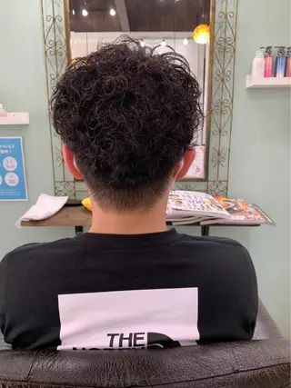 パーマ メンズ R ri R takagiのヘアスタイル