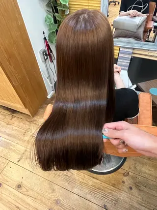 ロング ⚪️髪質改善 縮毛 店長 コウ⚪️のヘアスタイル