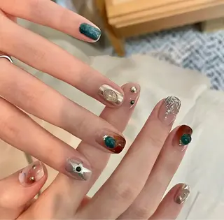 ネイル 水野 小雪のネイルデザイン