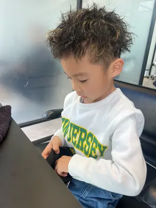 ショート パーマ キッズ 宮永 智香のヘアスタイル