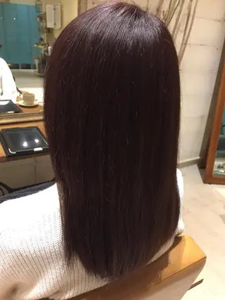 セミロング カラー いしだ みさきのヘアスタイル