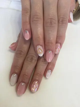 ネイル 💎🐰 saki. m 🐰💎のネイルデザイン