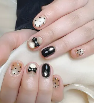 ネイル LR.ONE リナのネイルデザイン