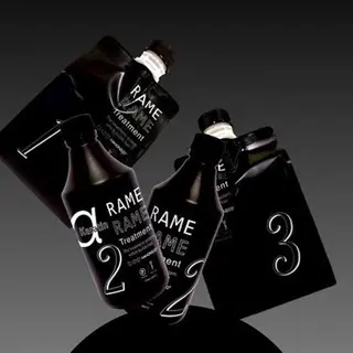 rin/艶髪特化/ 暗髪/透明感のヘアスタイル