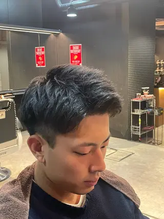 ショート FRANK'S BARBER日比谷店所属・金谷 一平のヘアスタイル