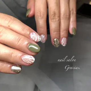 ネイル Gracias. rieのネイルデザイン