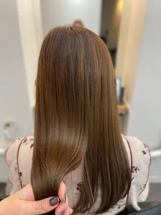 セミロング カラー WISTERIA P LUS1 ikumiのヘアスタイル