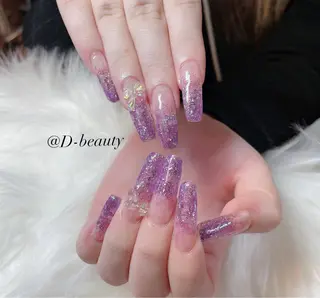 ネイル D-BEAUTY Nailsalonのネイルデザイン