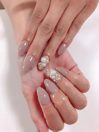 ネイル Lily Roseスタッフ一同のマツエク・マツパデザイン