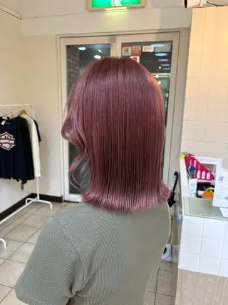 ミディアム カラー スズキ ユウナのヘアスタイル