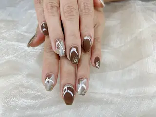 ネイル Lino Nailのネイルデザイン