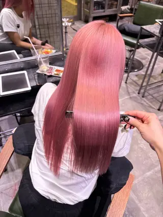 カラー AYANE 韓国ヘア /レイヤーカットのヘアスタイル