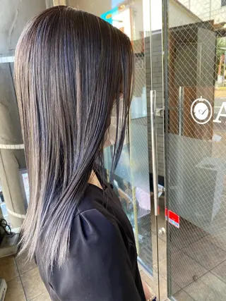 ミディアム カラー 美髪 カラーリストのヘアスタイル
